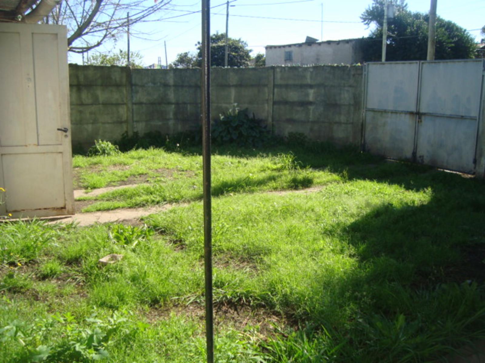 GUATAMBU 1200 · Almirante Brown — foto 10