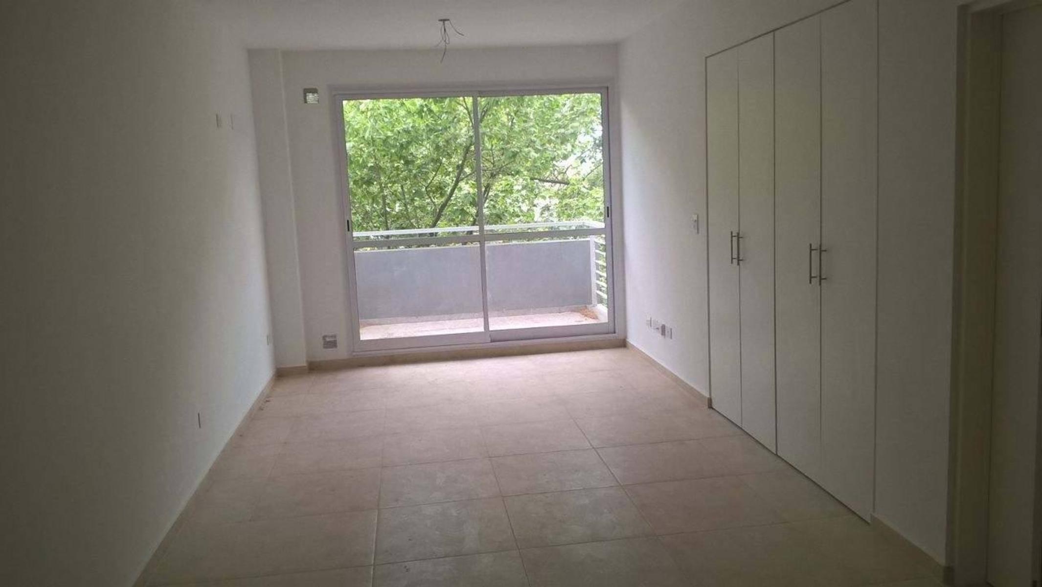 llerena 2600 · Villa Urquiza — foto 11