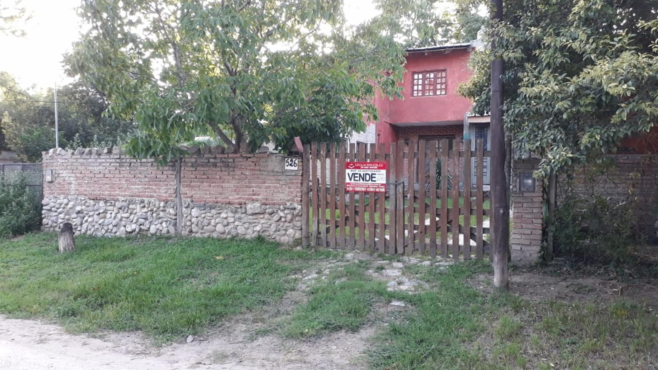 N°ref690-Propiedad en Bialet Masse a 1 cuadra del río Cosquín y 6 del centro comercial c/inc vista a las sierras.