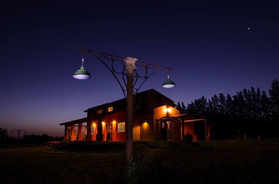 Excelente Complejo Turístico Estancia boutique de campo funcionando de 12 hectáreas en Baradero