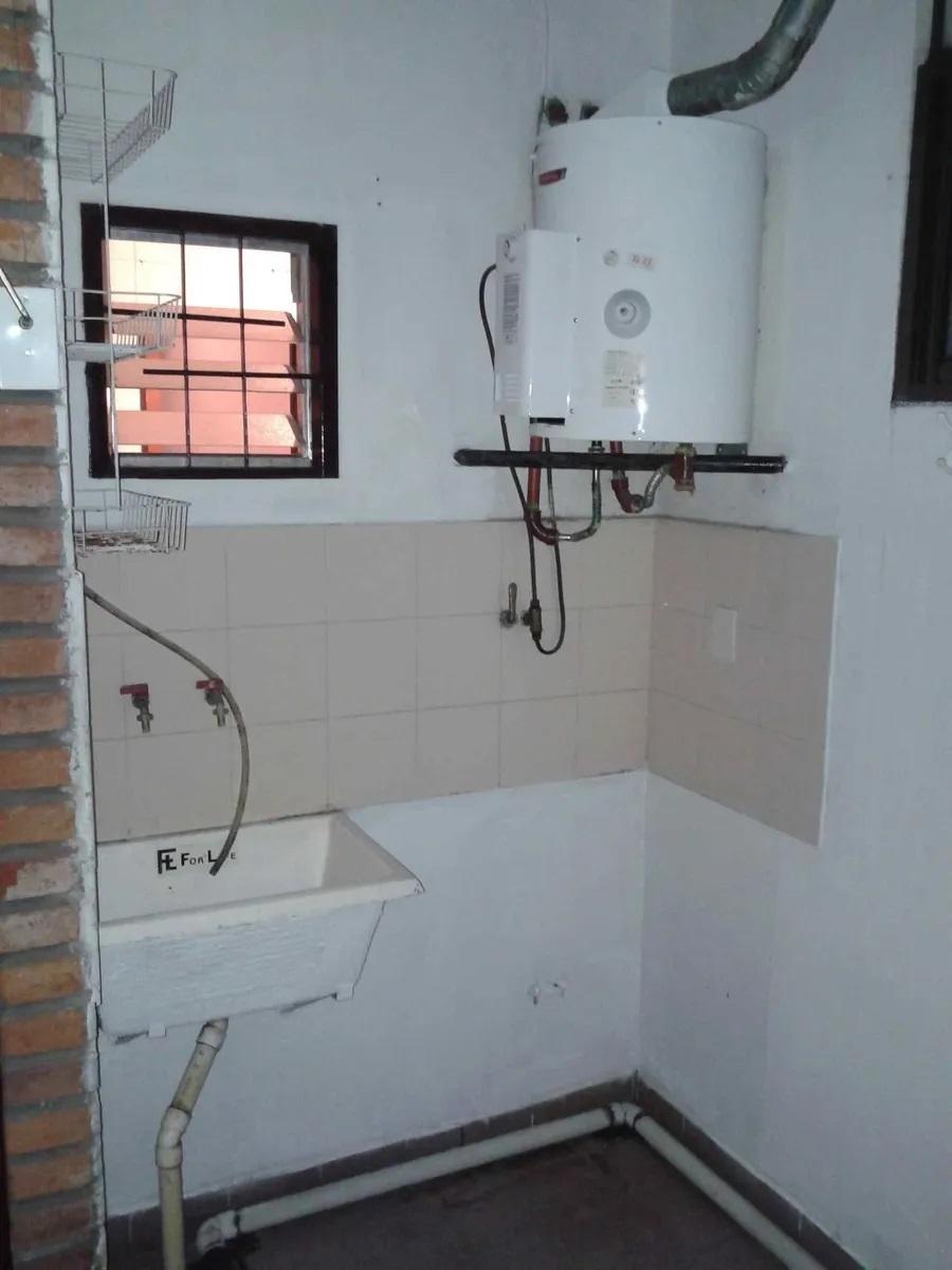 Maestra Lascano 100 · La Matanza — foto 12