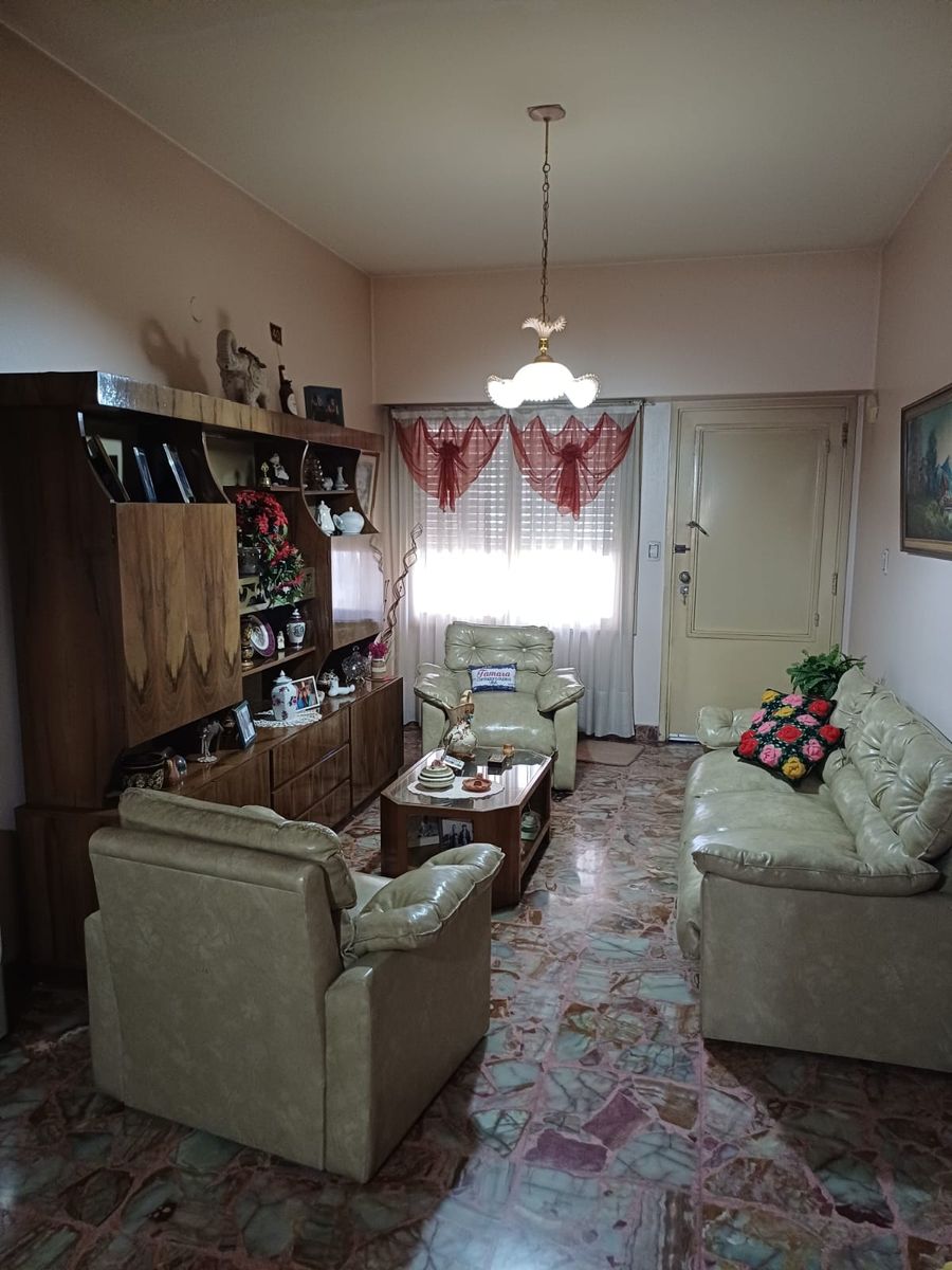 Púan 5141 · Tres De Febrero — foto 3