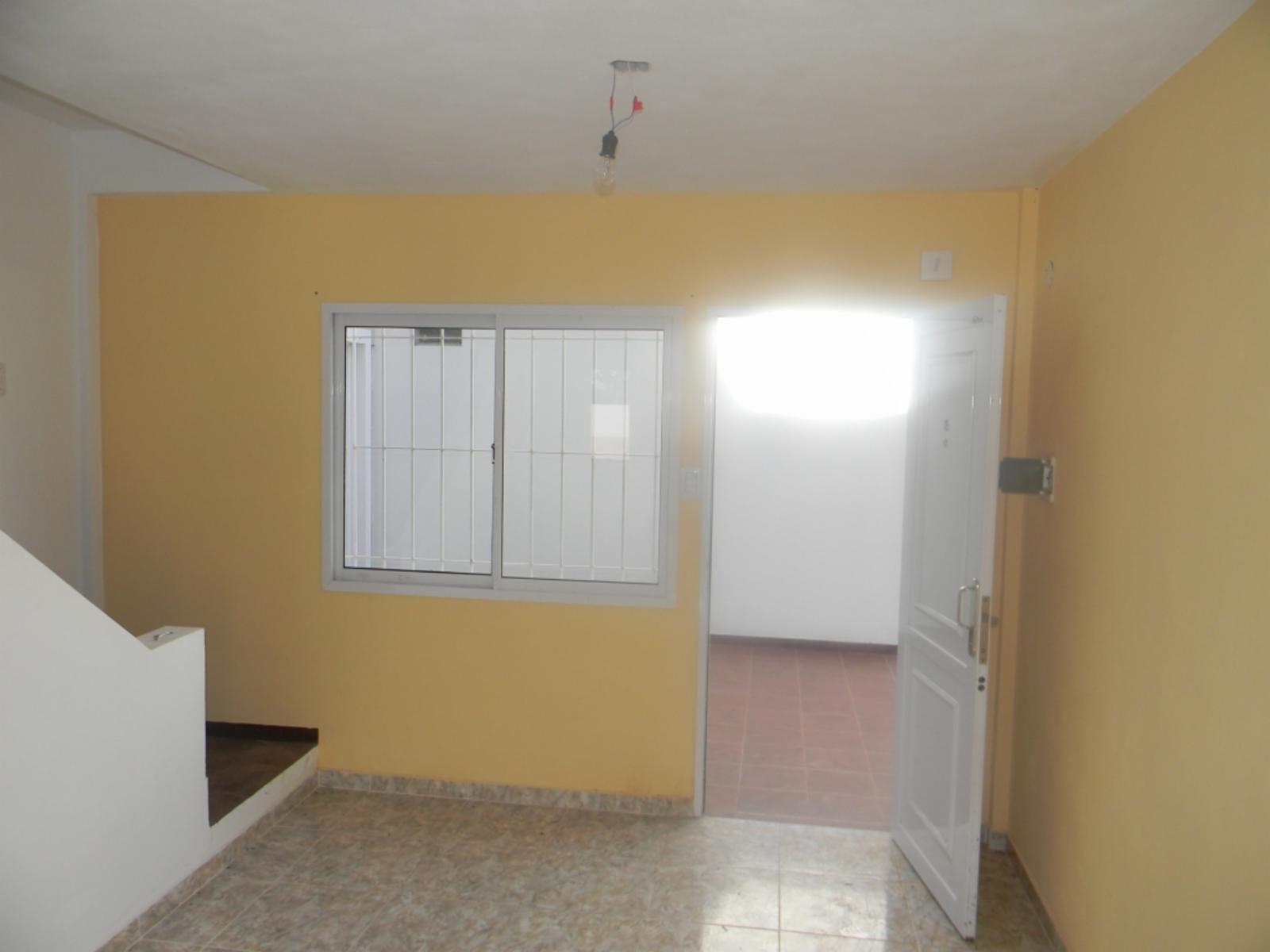 Constitución 2400 · Colón — foto 15
