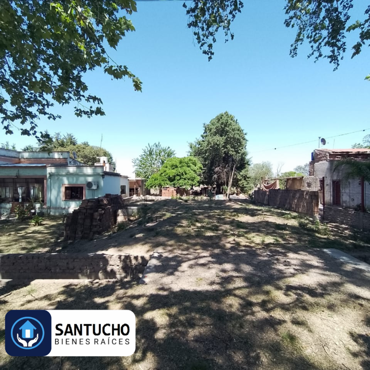 AV. SAN MARTIN · Colón — foto 3