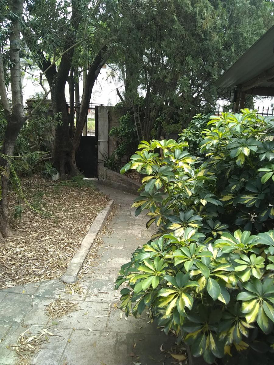 Venta casa en lote propio multifamiliar