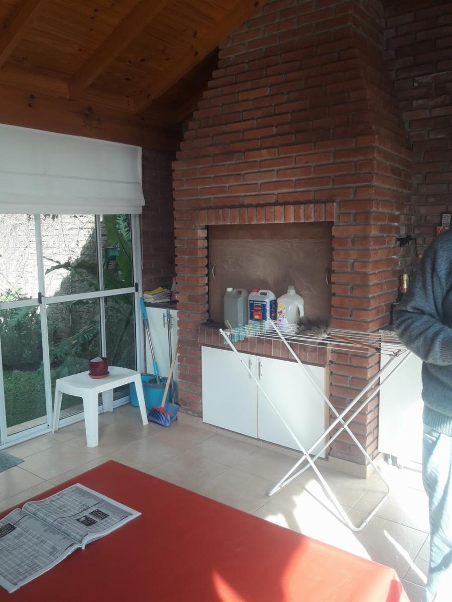 vignes 1200 · Morón — foto 18