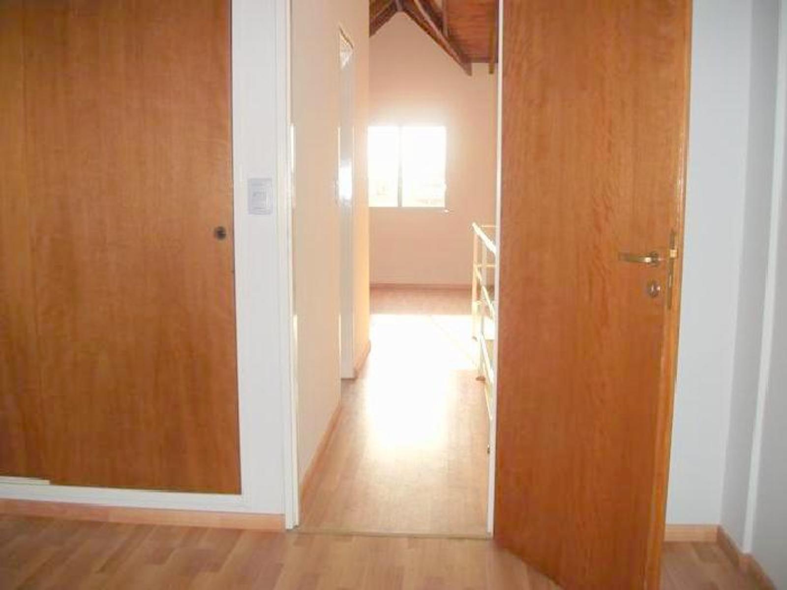 Italia 339 · Vicente López — foto 11