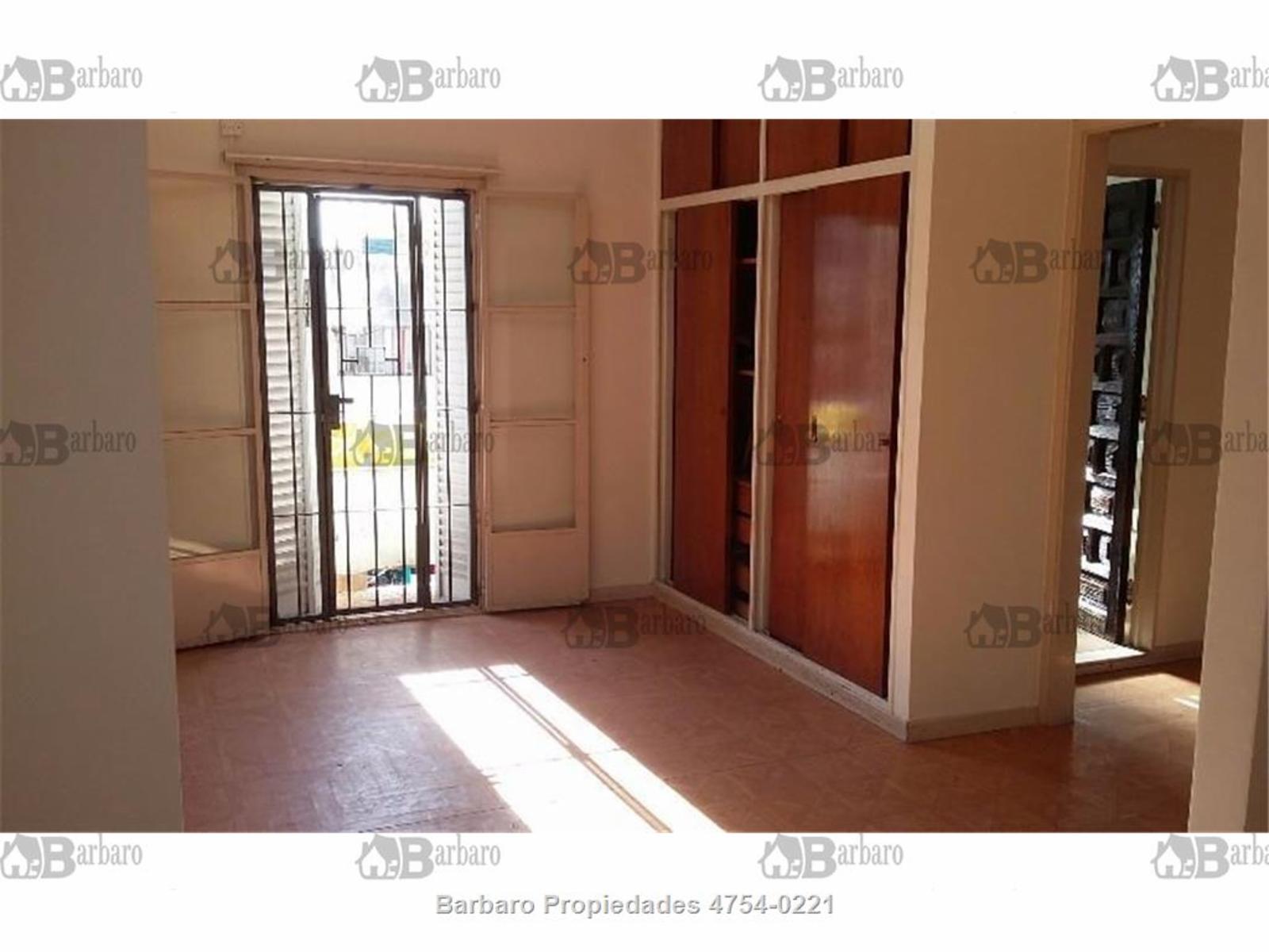 Barbaro vende Oficina  en San Martin Centro