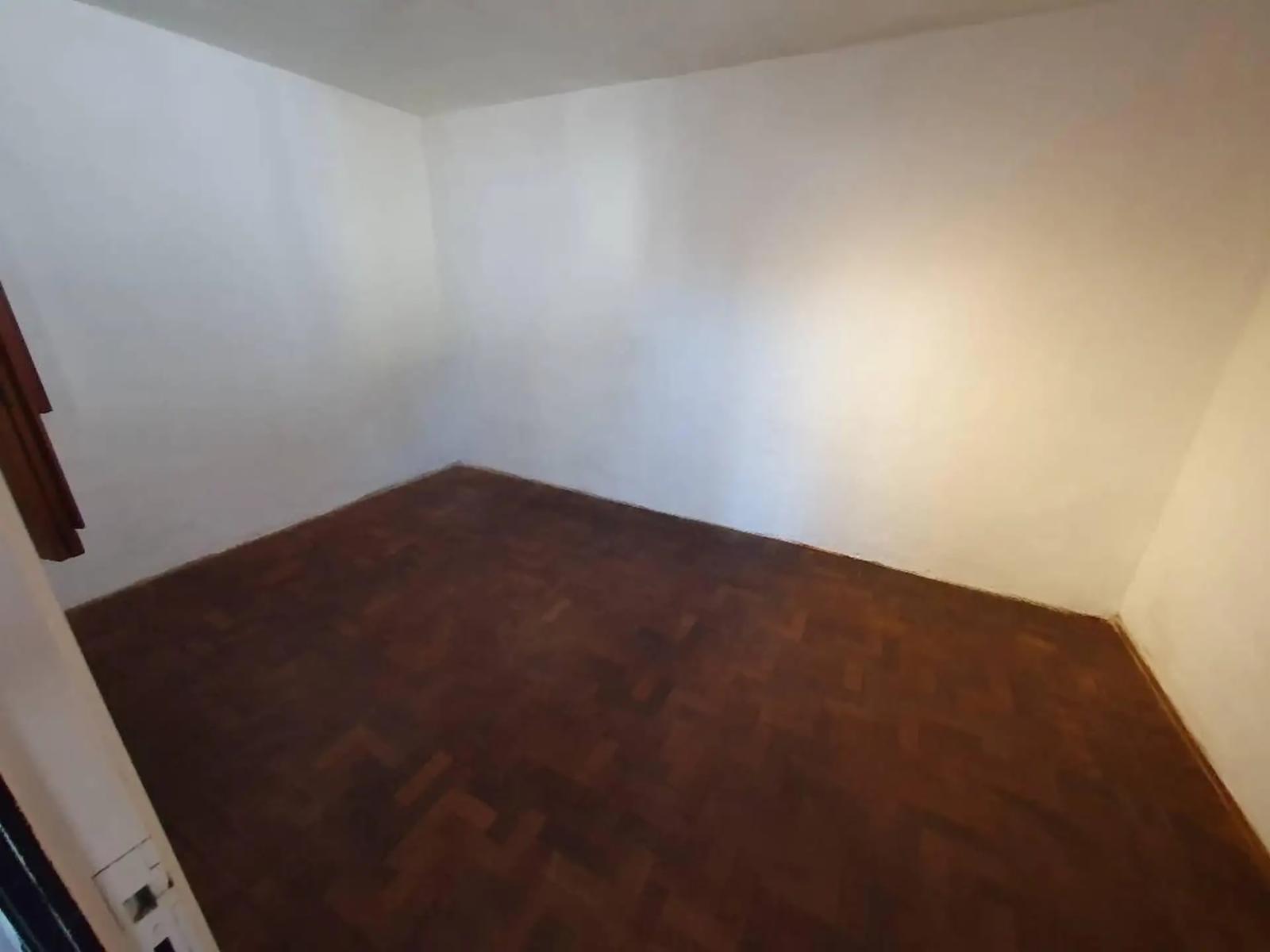 Espora 4500 · San Martín — foto 5