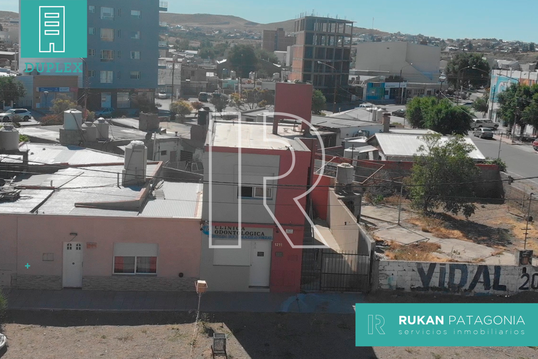 #VentaRUKAN | DUPLEX (Consultorio + Dpto.) | Barrio GENERAL PAZ | Calle DON BOSCO | Caleta Olivia.- (APTO CREDITO HIPOTECARIO)