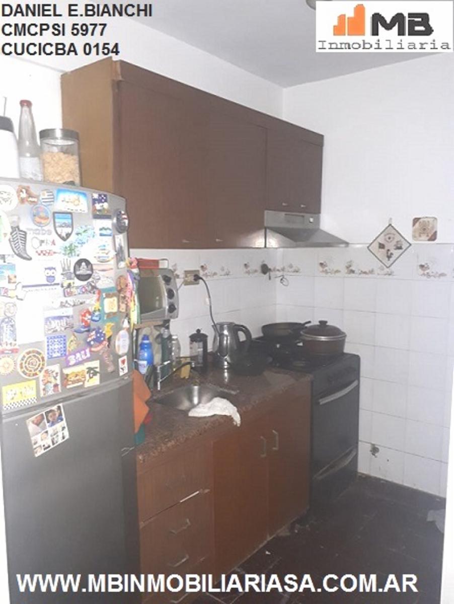 Av.Almafuerte al 600 1°P. · Parque Patricios — foto 4