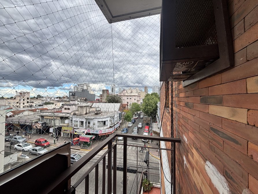 alem 110 · Lomas De Zamora — foto 18