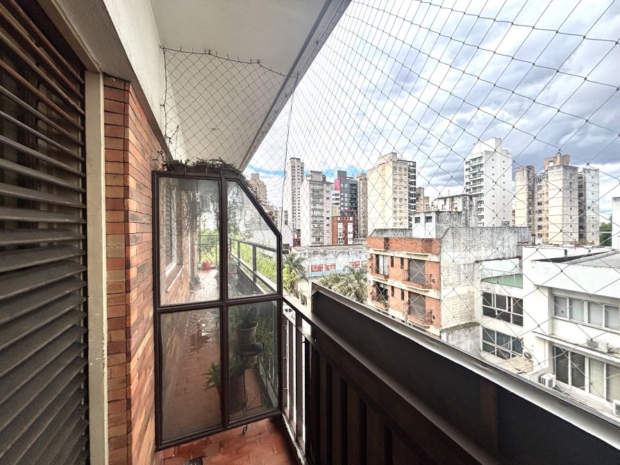 alem 110 · Lomas De Zamora — foto 19