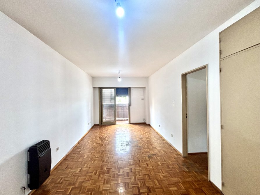 alem 110 · Lomas De Zamora — foto 4