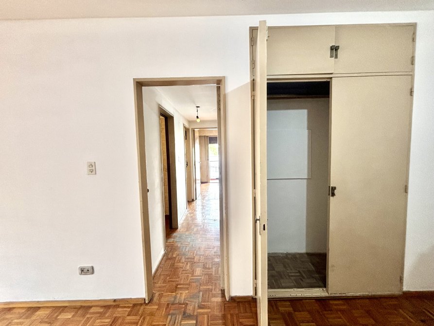 alem 110 · Lomas De Zamora — foto 5