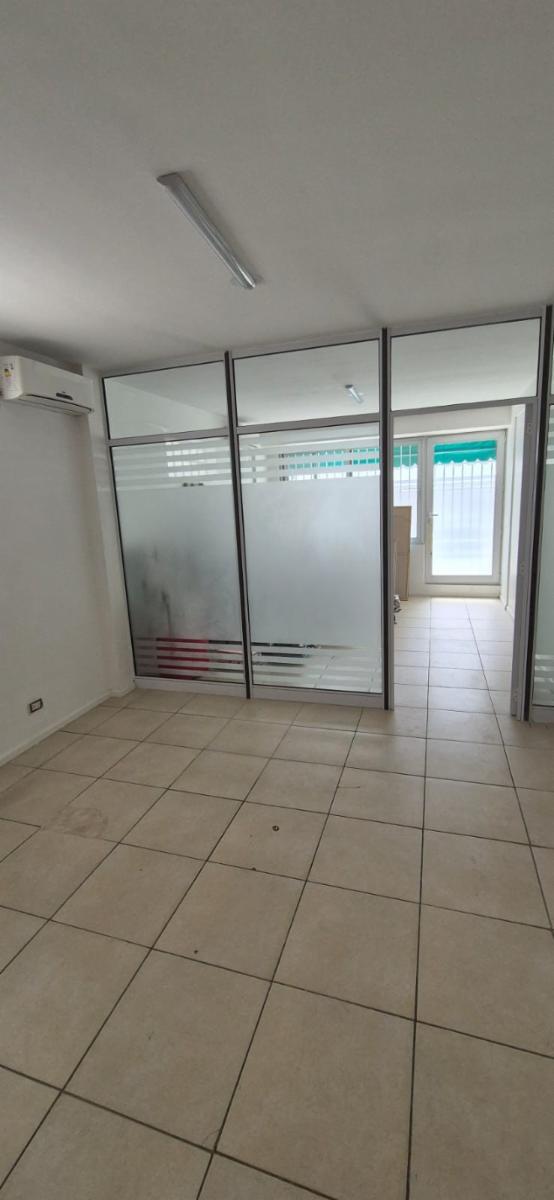 Alquilo Hermosa Oficina de 32 m² en Perfecto Estado en El Corazón del Microcentro