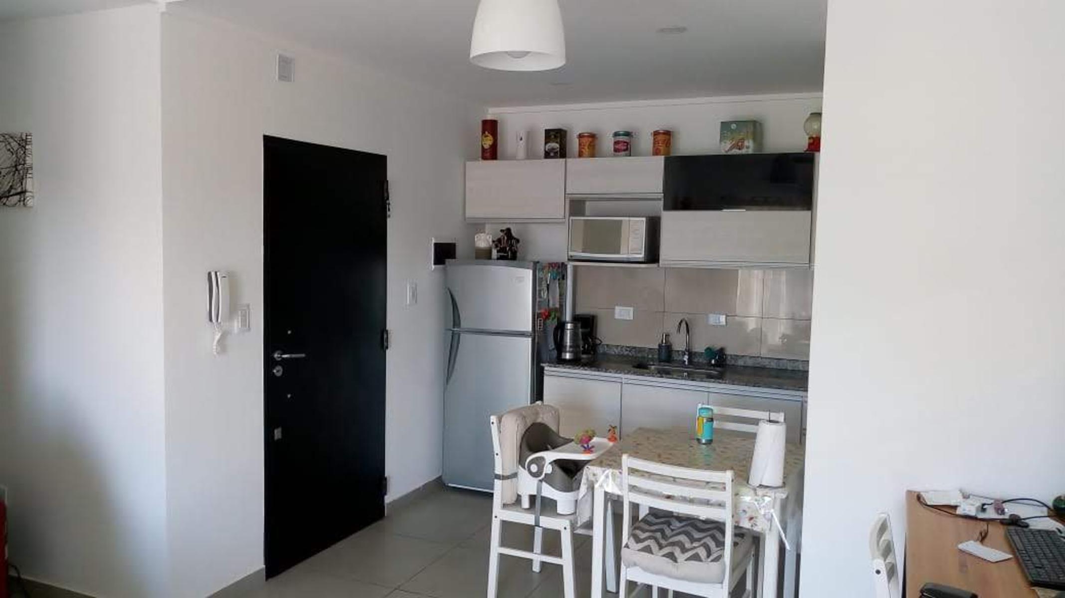 Garay 243 2 · Quilmes — foto 3