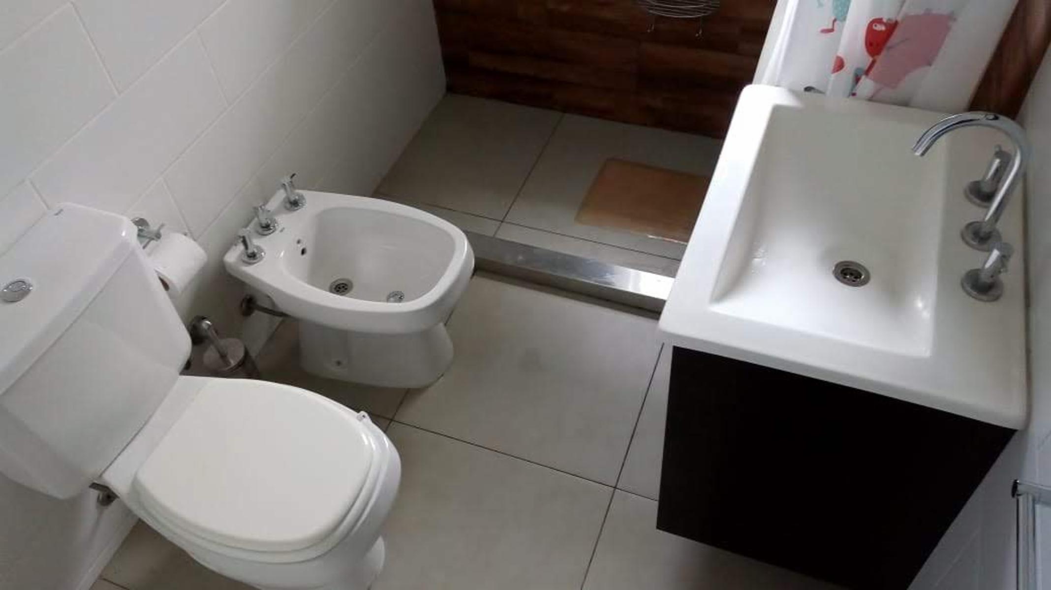 Garay 243 2 · Quilmes — foto 6