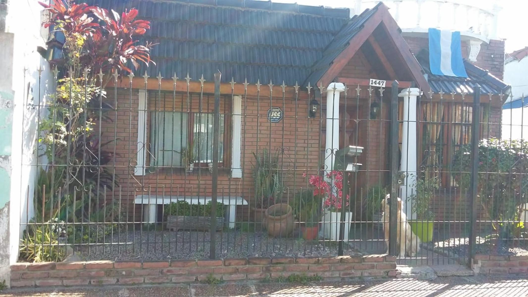Casa en venta en Aldo Bonzi