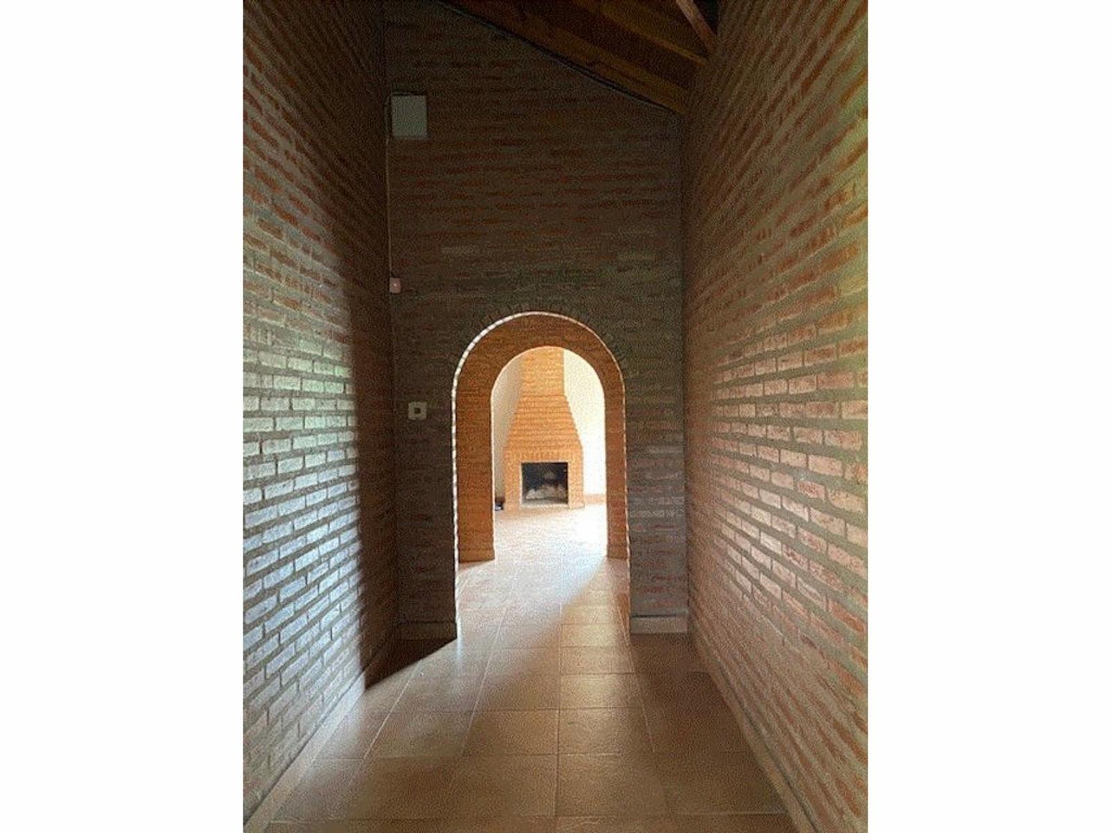 Benito Juarez 1550 · Moreno — foto 4