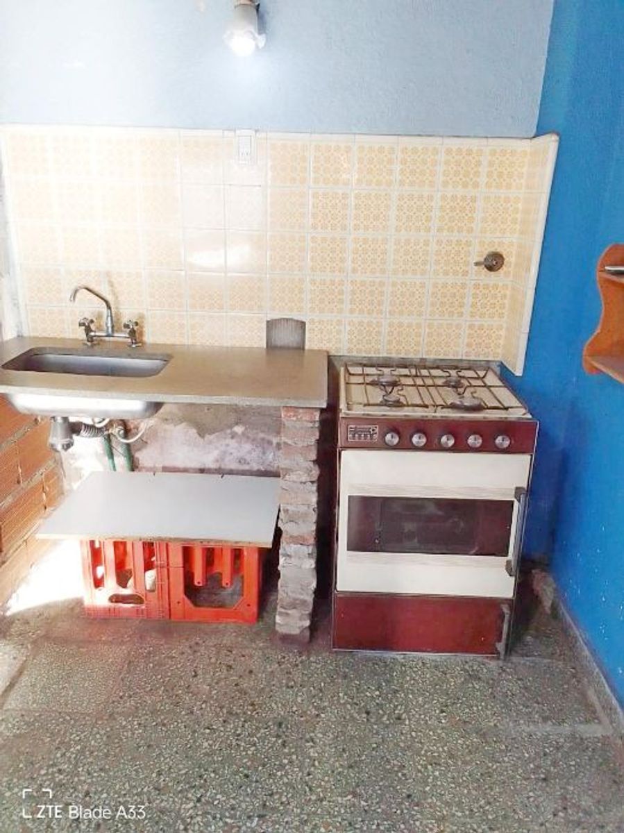 Carlos Calvo 2246 · Morón — foto 17
