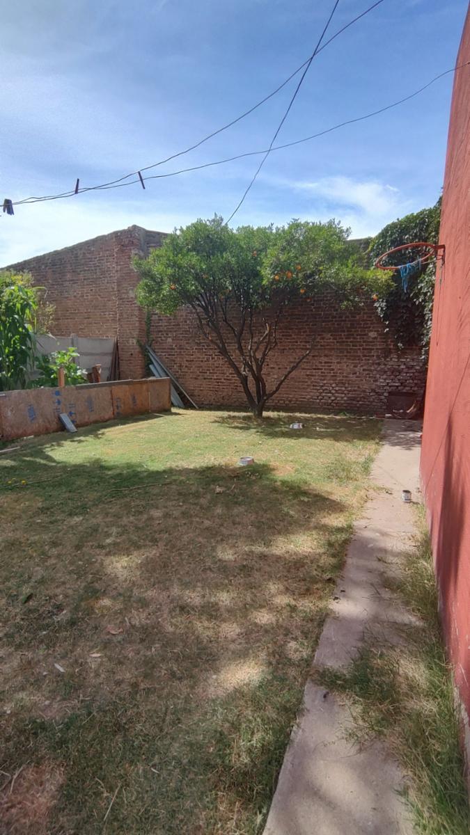 VENDO CASA (47-3262) ZONA COLEGIO ALEMAN · Necochea — foto 12