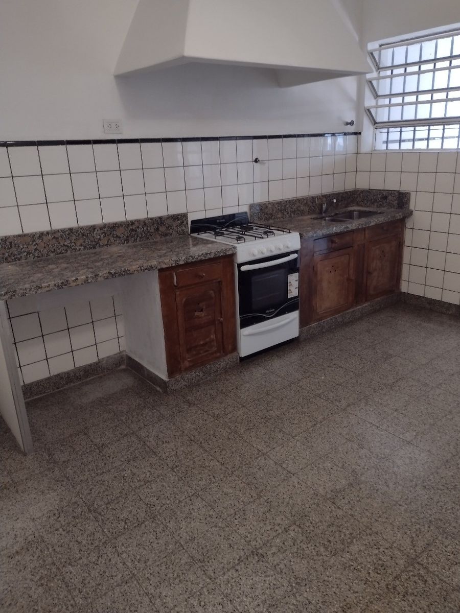 Roque Saenz Peña 2200 · Vicente López — foto 26