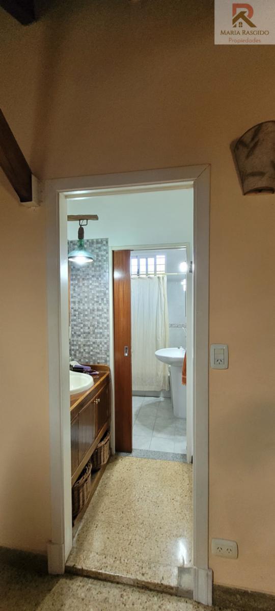 Dean Funes 700 · Morón — foto 13