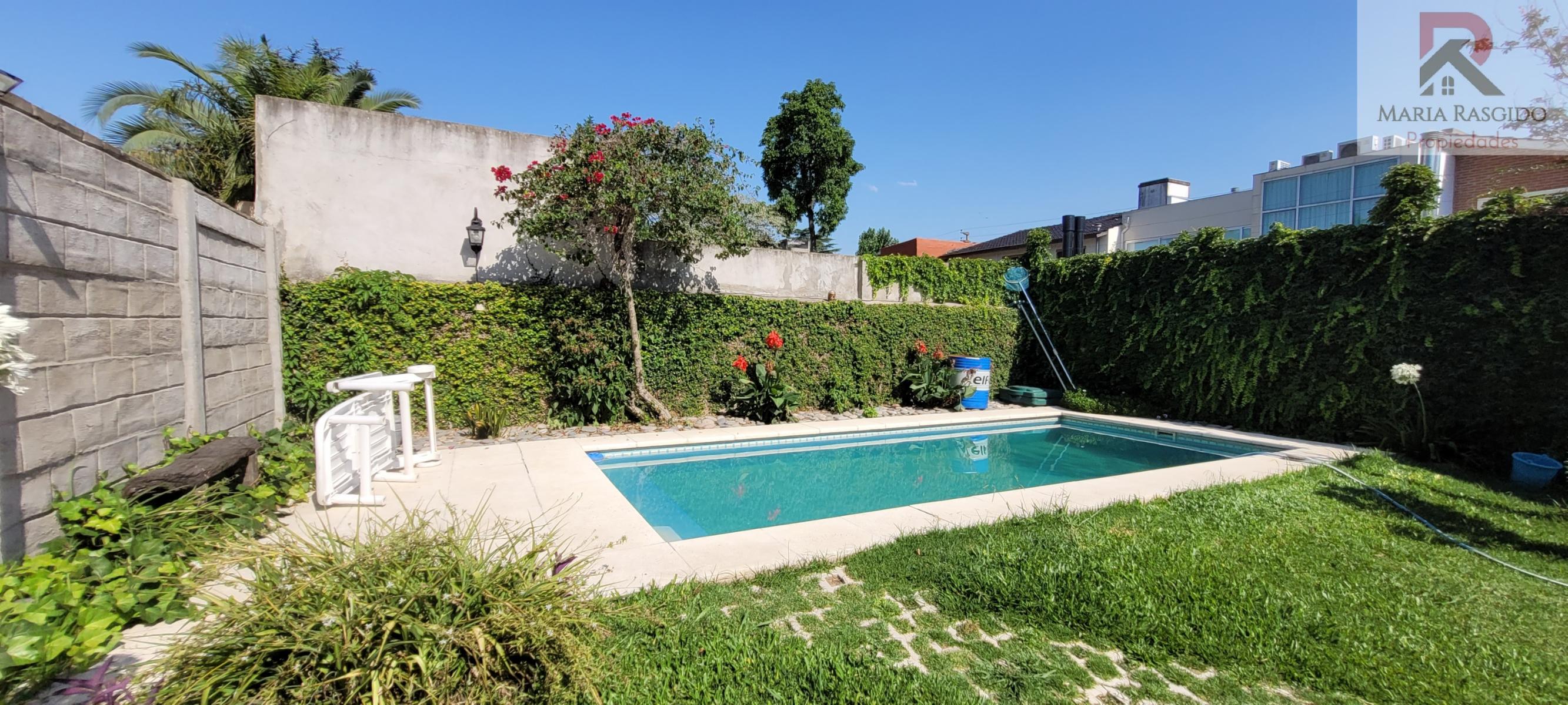 Dean Funes 700 · Morón — foto 24