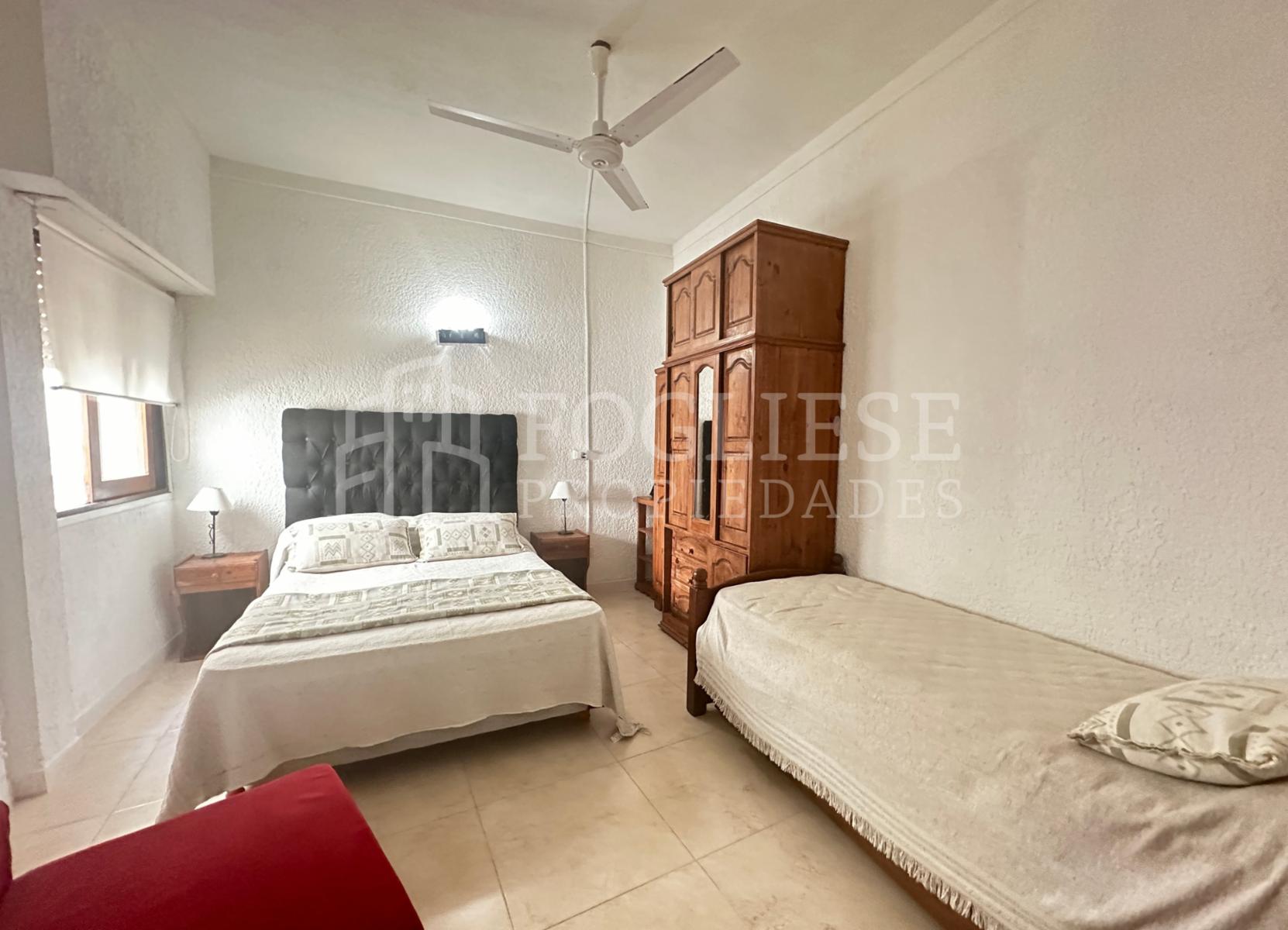 Departamento de 2 ambientes sobre Avenida Principal