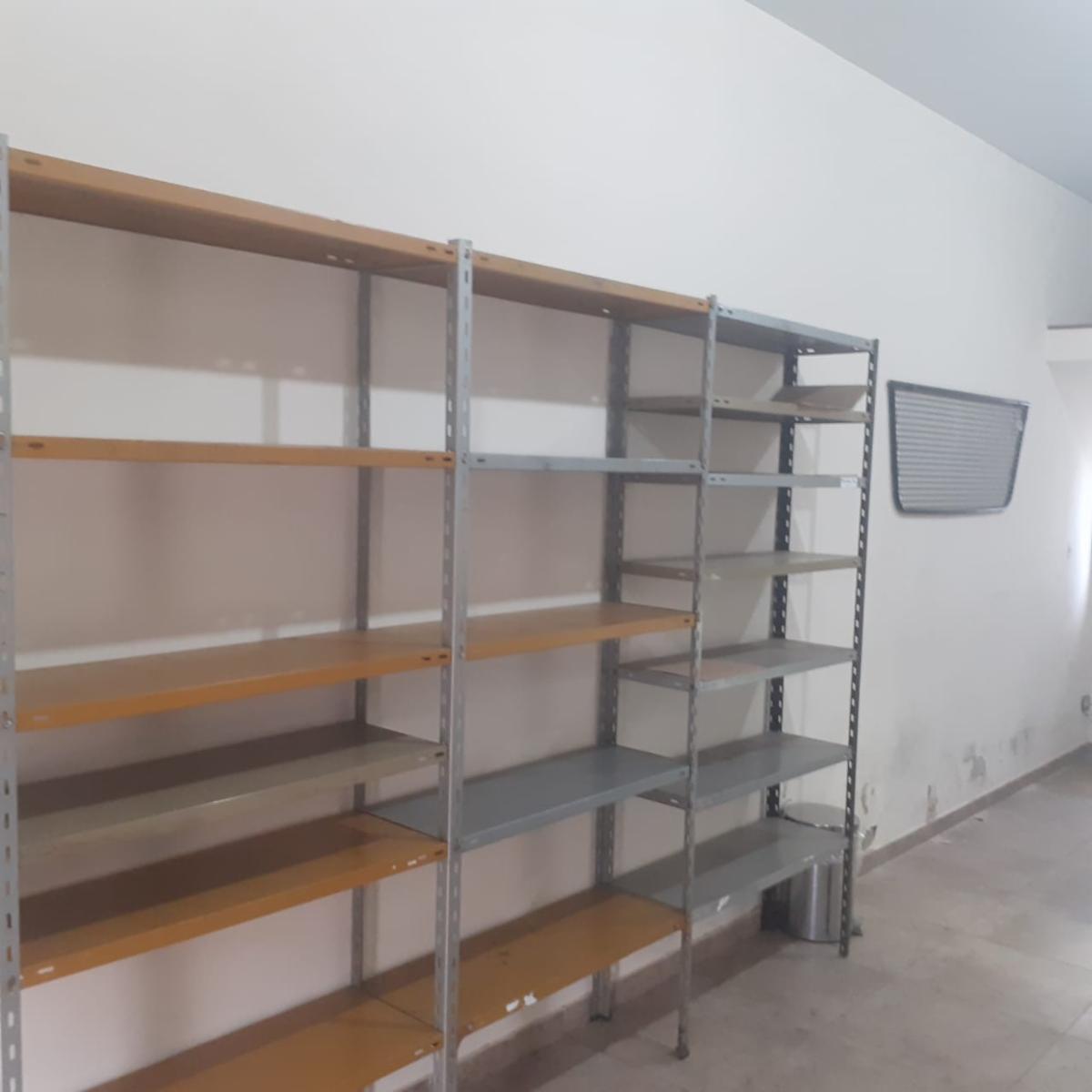 VICENTE LOPEZ al 2200 · Morón — foto 12