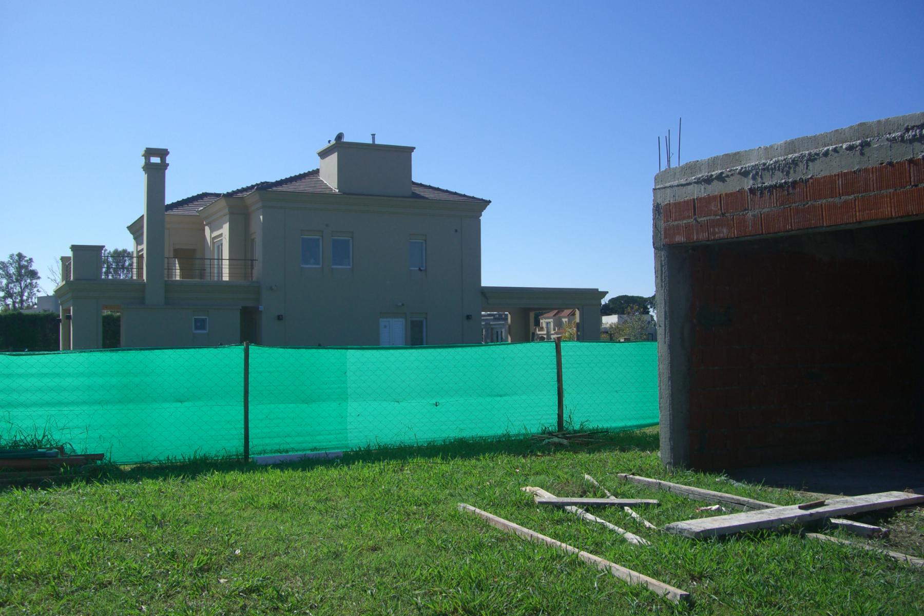 HARAS STA. MARIA - SECTOR LAS LOMAS - CASA EN VENTA · Escobar — foto 3