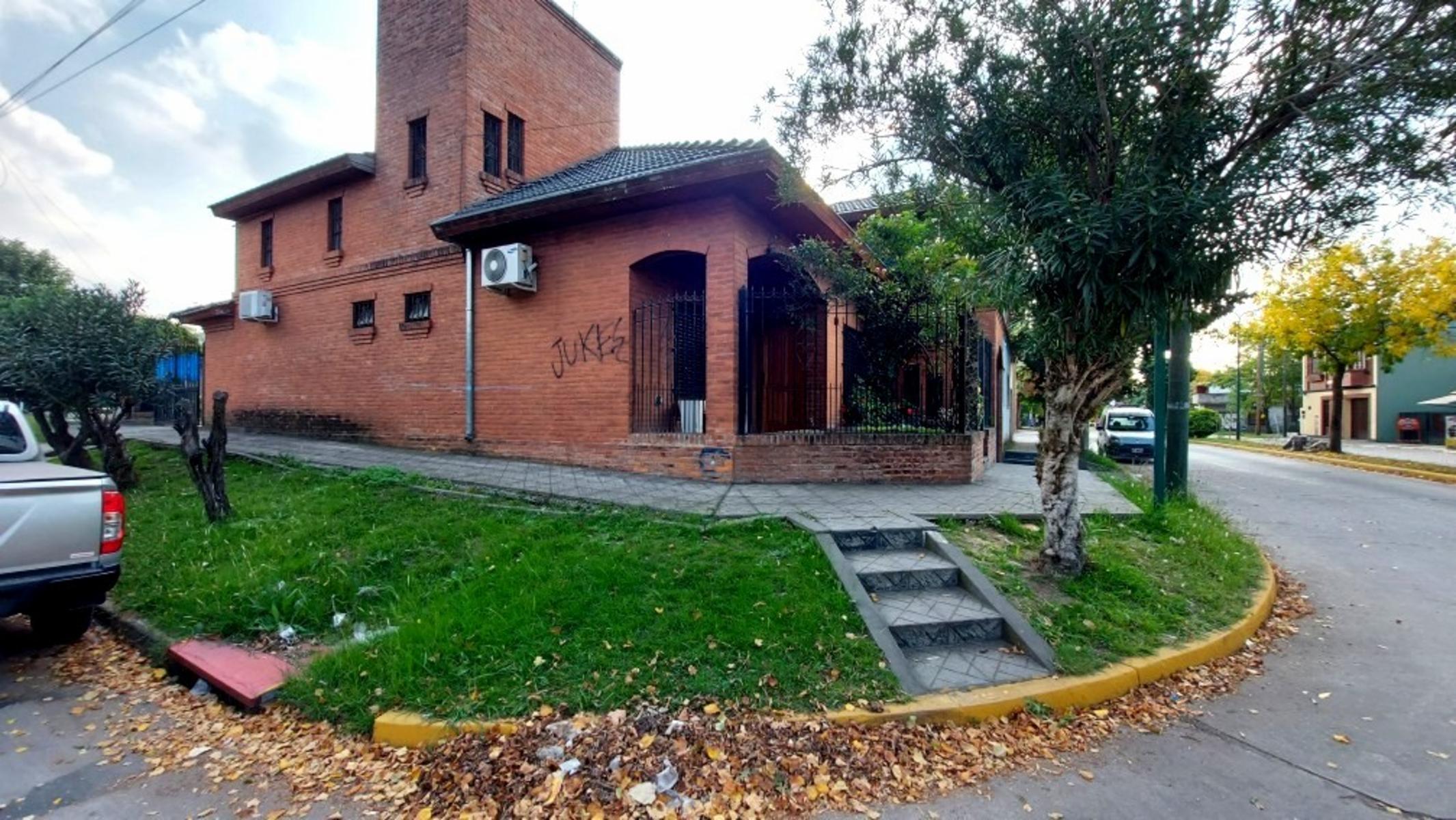 Esteban Echeverria 1991 · Merlo — foto 17