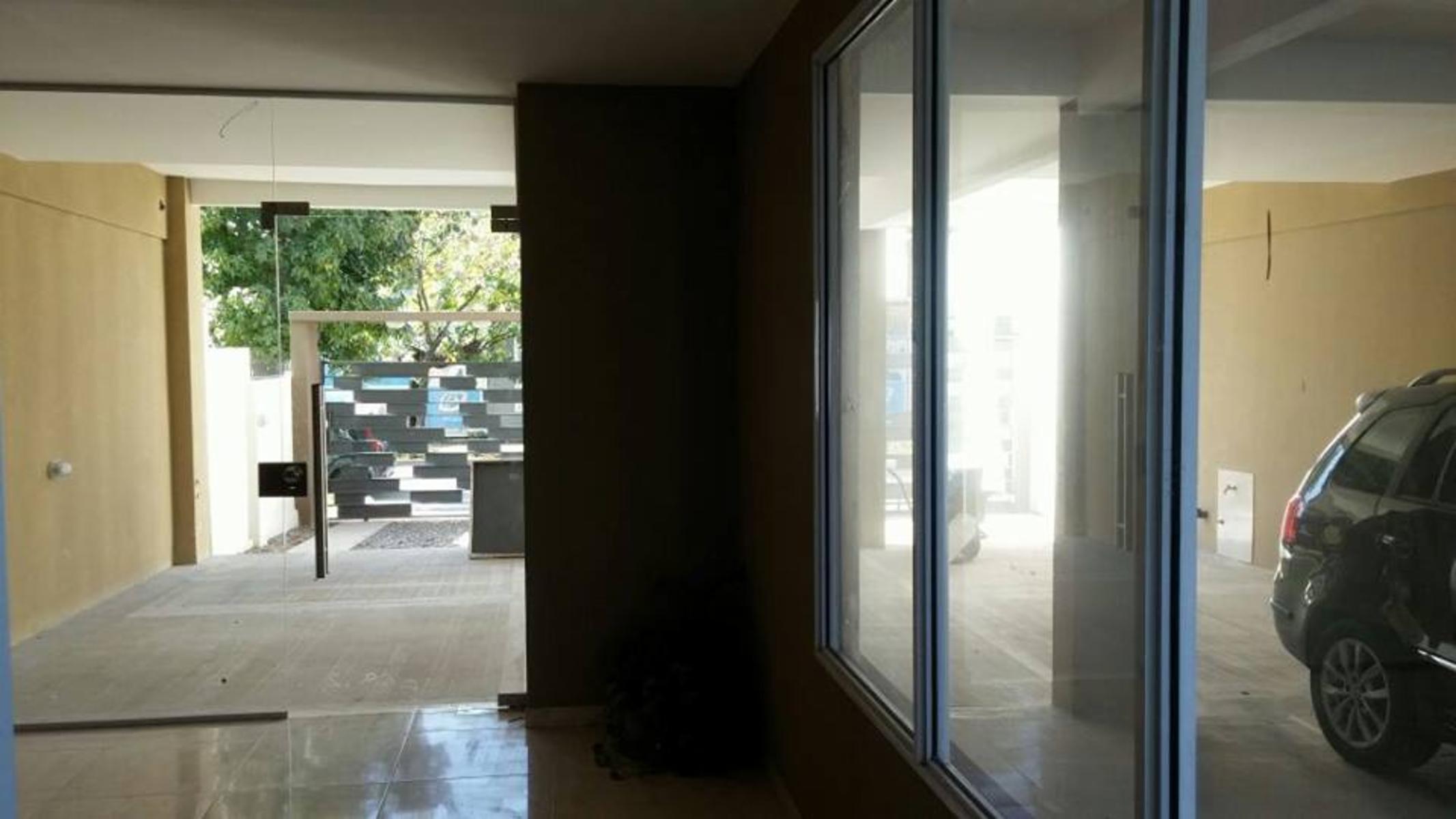Rivera Indarte 300 · Morón — foto 14
