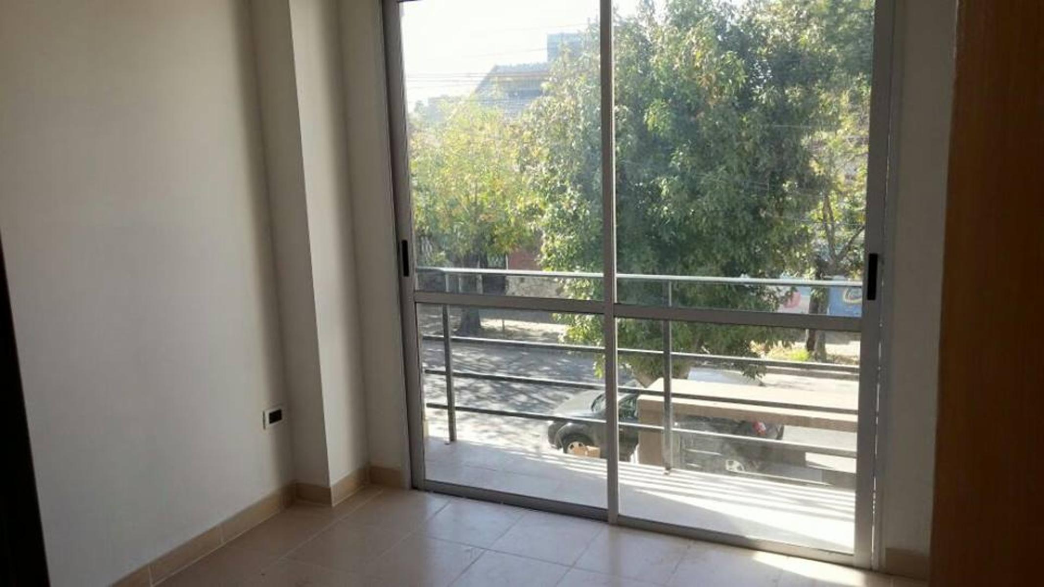 Rivera Indarte 300 · Morón — foto 7