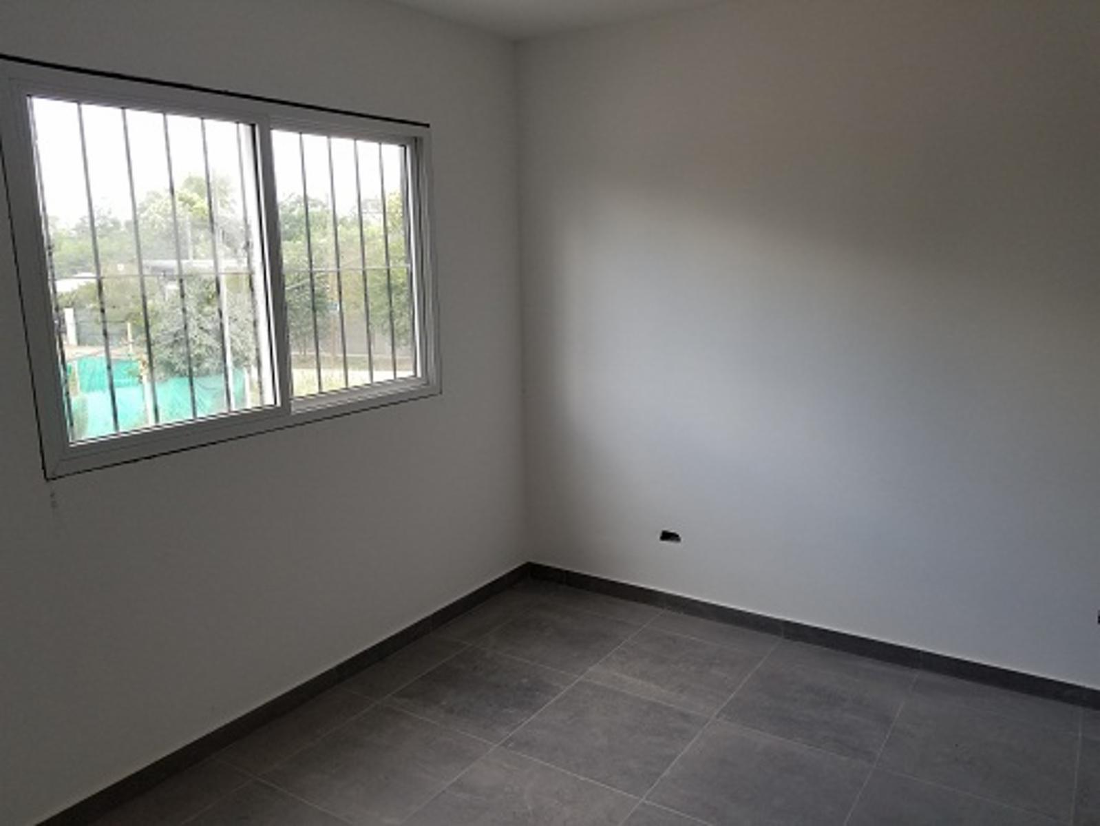 Intendente Corbalan 1400 · Moreno — foto 6