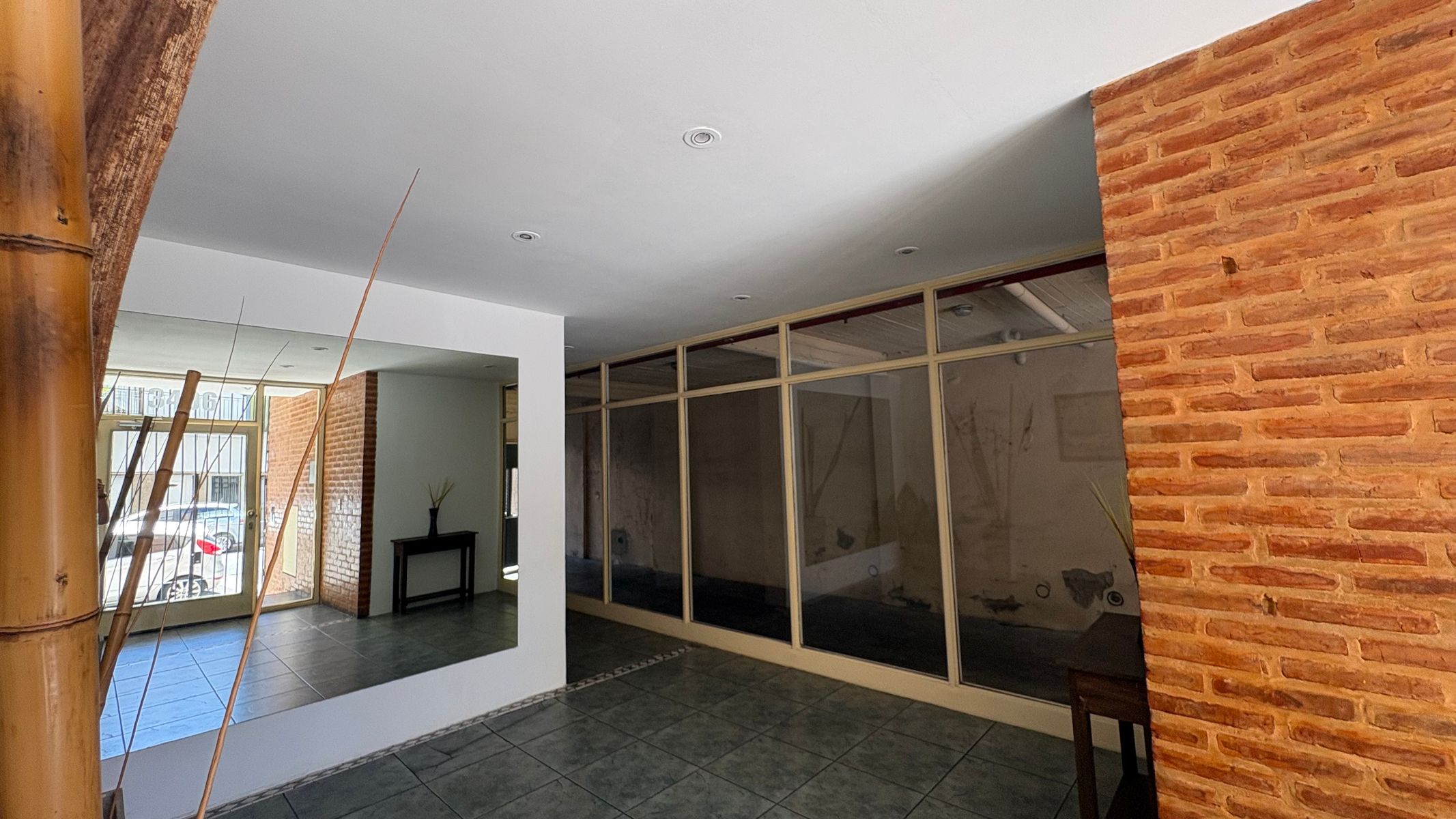 Coronel Ramón Lorenzo Falcón 3406 · Floresta — foto 4