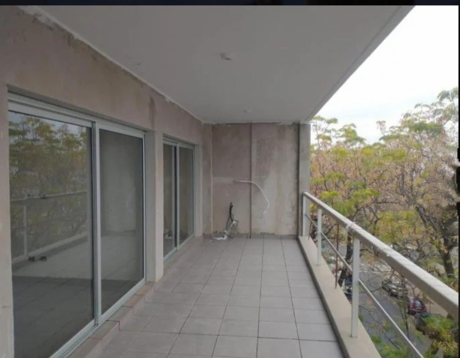 CASTILLO 1600 · Palermo Hollywood — foto 5