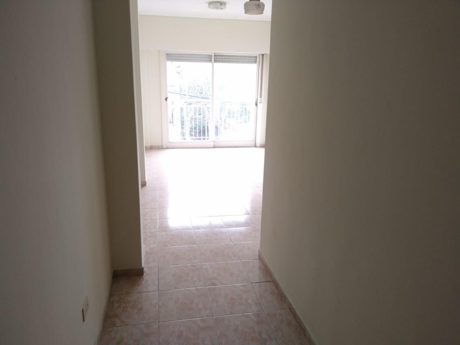 Rojas 118 · Esteban Echeverría — foto 3