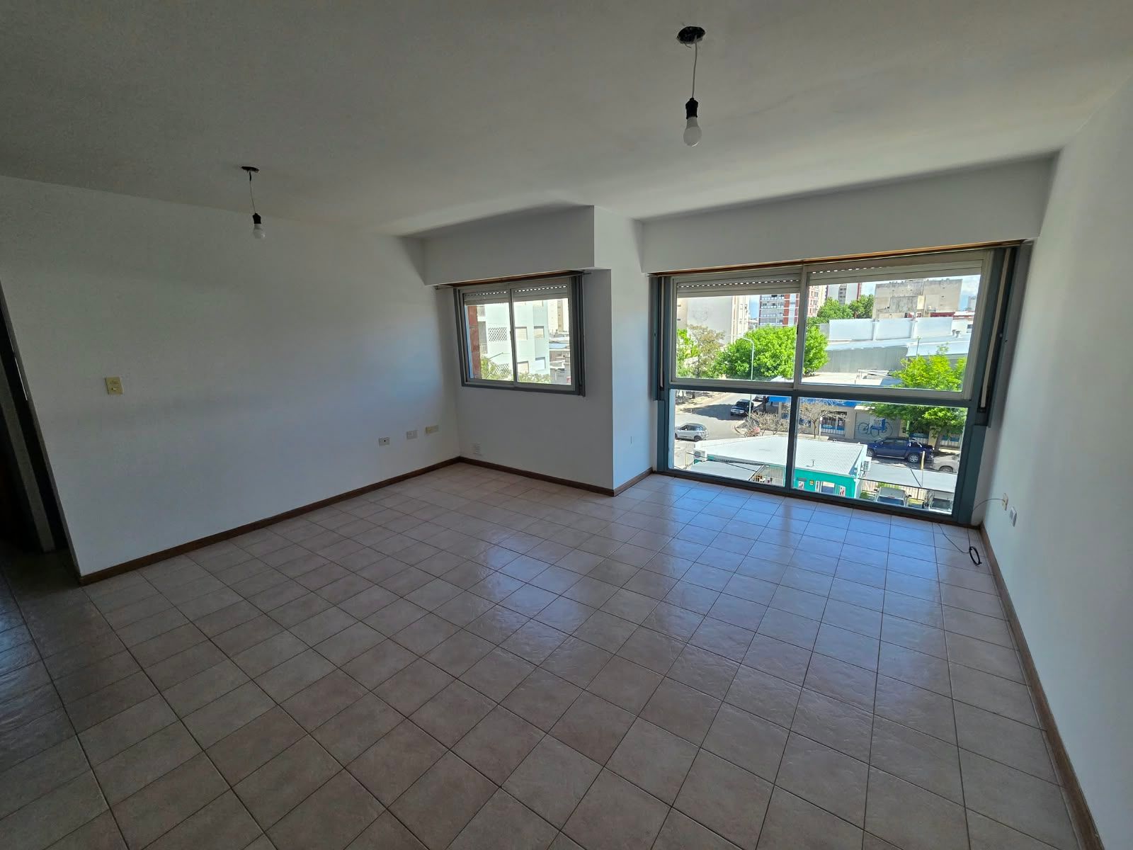 Departamento 1 dormitorio con cochera Gral Paz 244