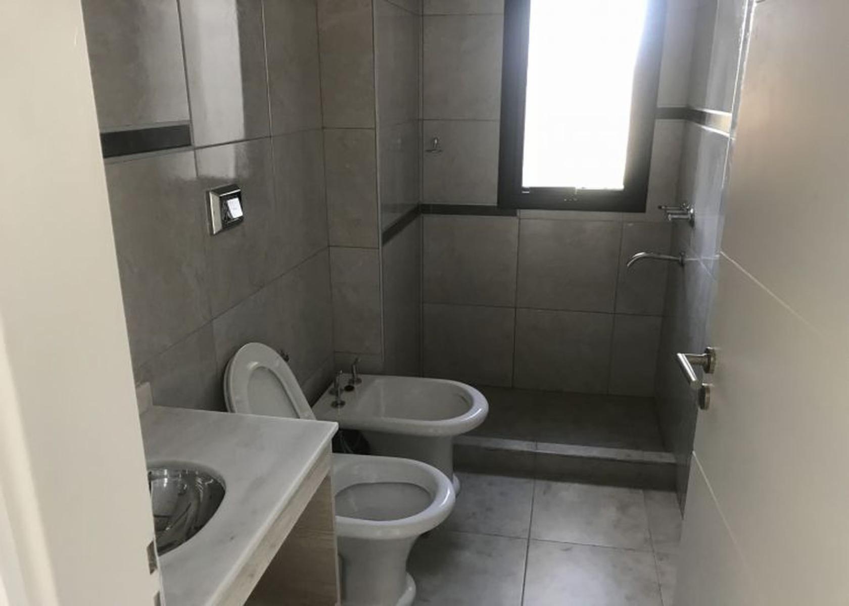 GOB. ALCORTA A METROS DEL LAGO · Punilla — foto 9