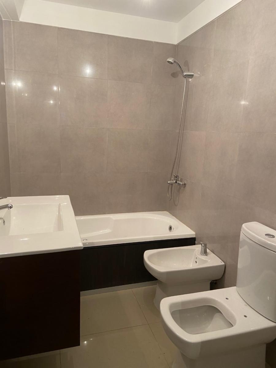 PATRON 5800 · Villa Luro — foto 3