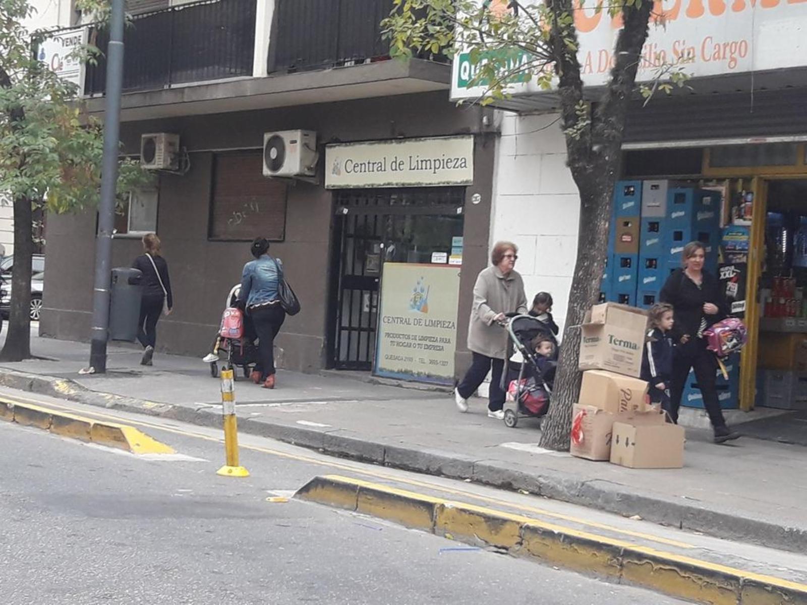 Belgrano Quesada 2100  Local Comercial Venta con Renta