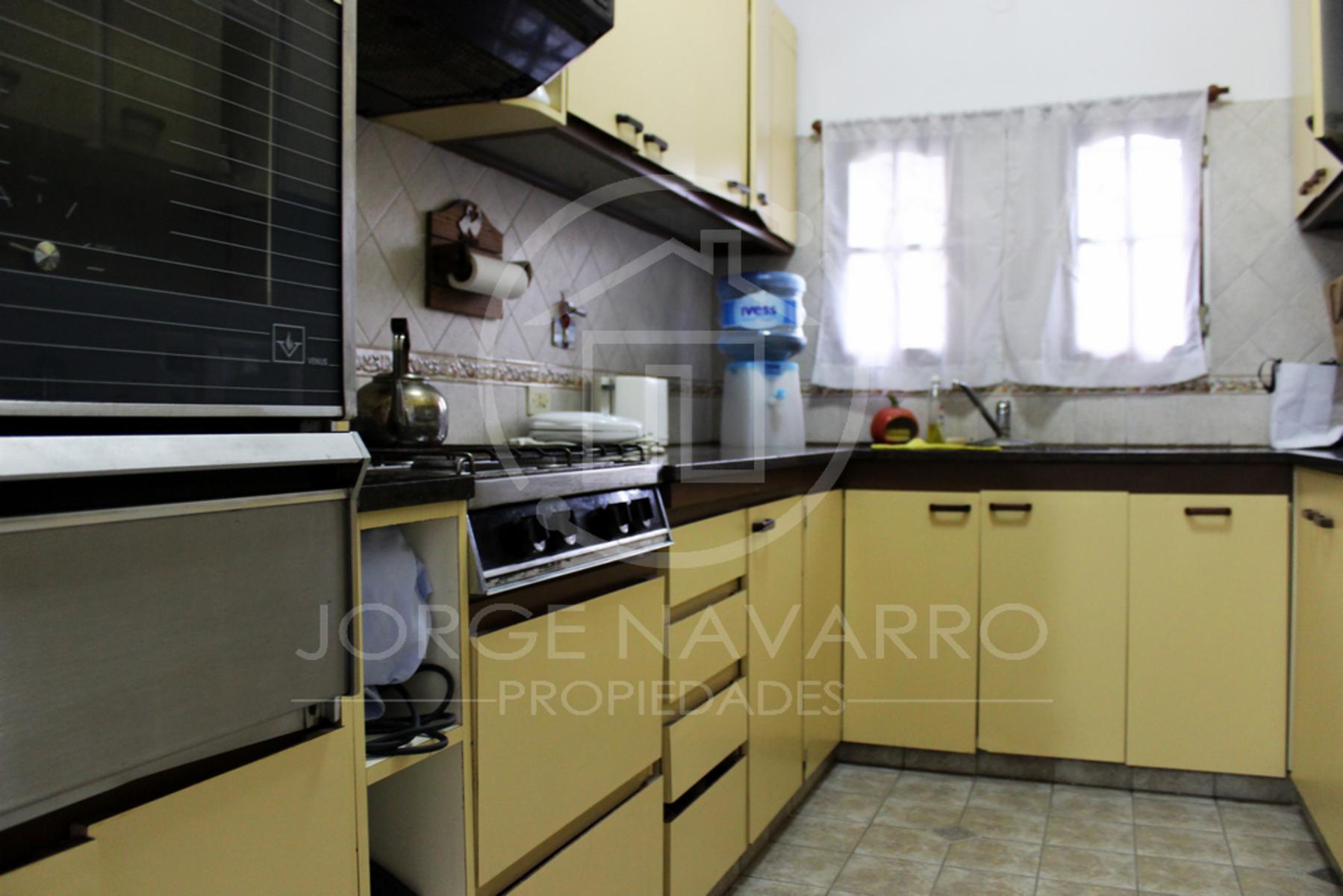 Aristobulo del Valle 885 · Morón — foto 14