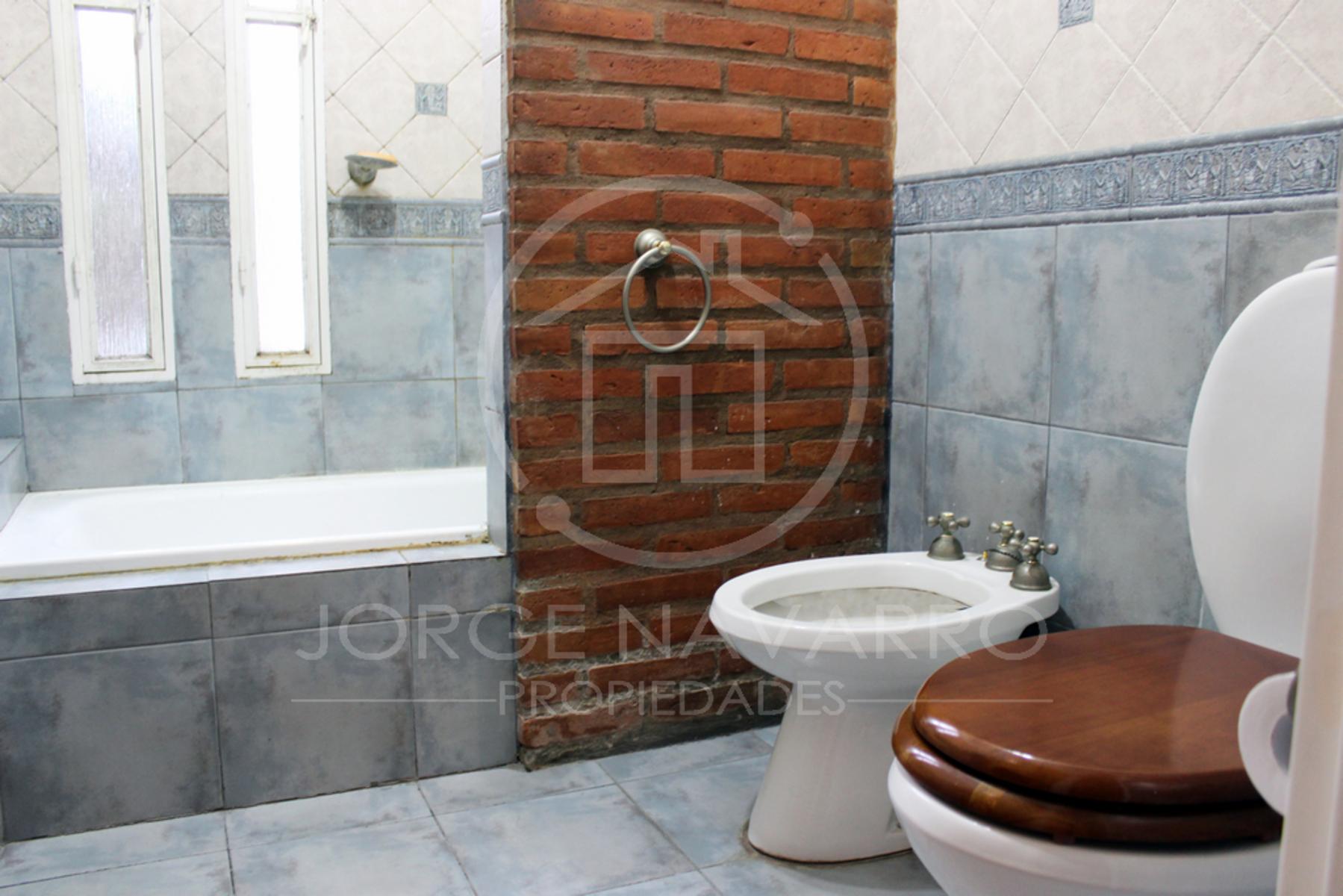 Aristobulo del Valle 885 · Morón — foto 18