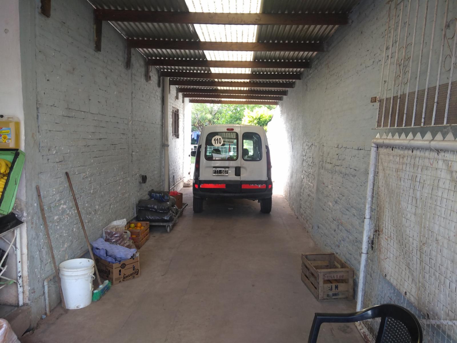 FALCON  1550 · Escobar — foto 4