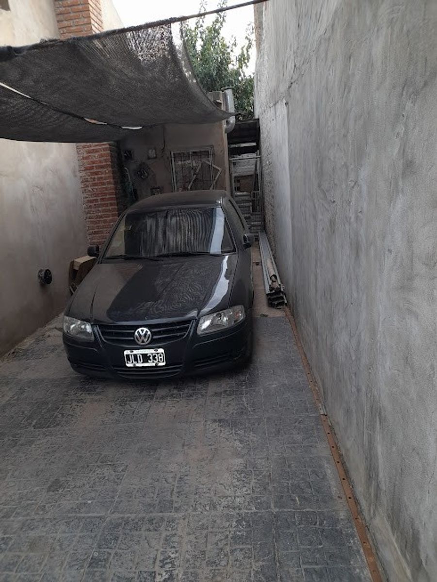 Tupac Amaru 5800 · Moreno — foto 3