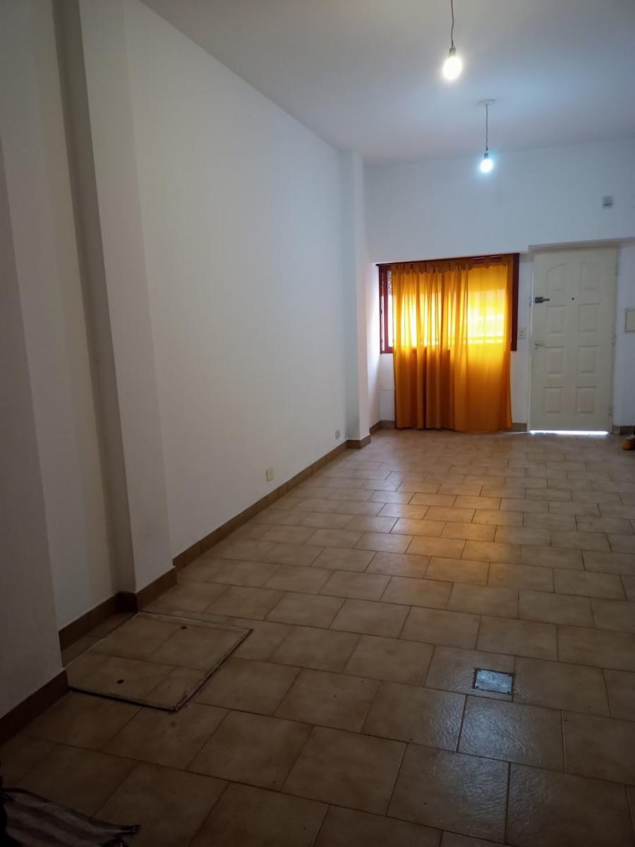 rocha montarce 1500 · Morón — foto 4