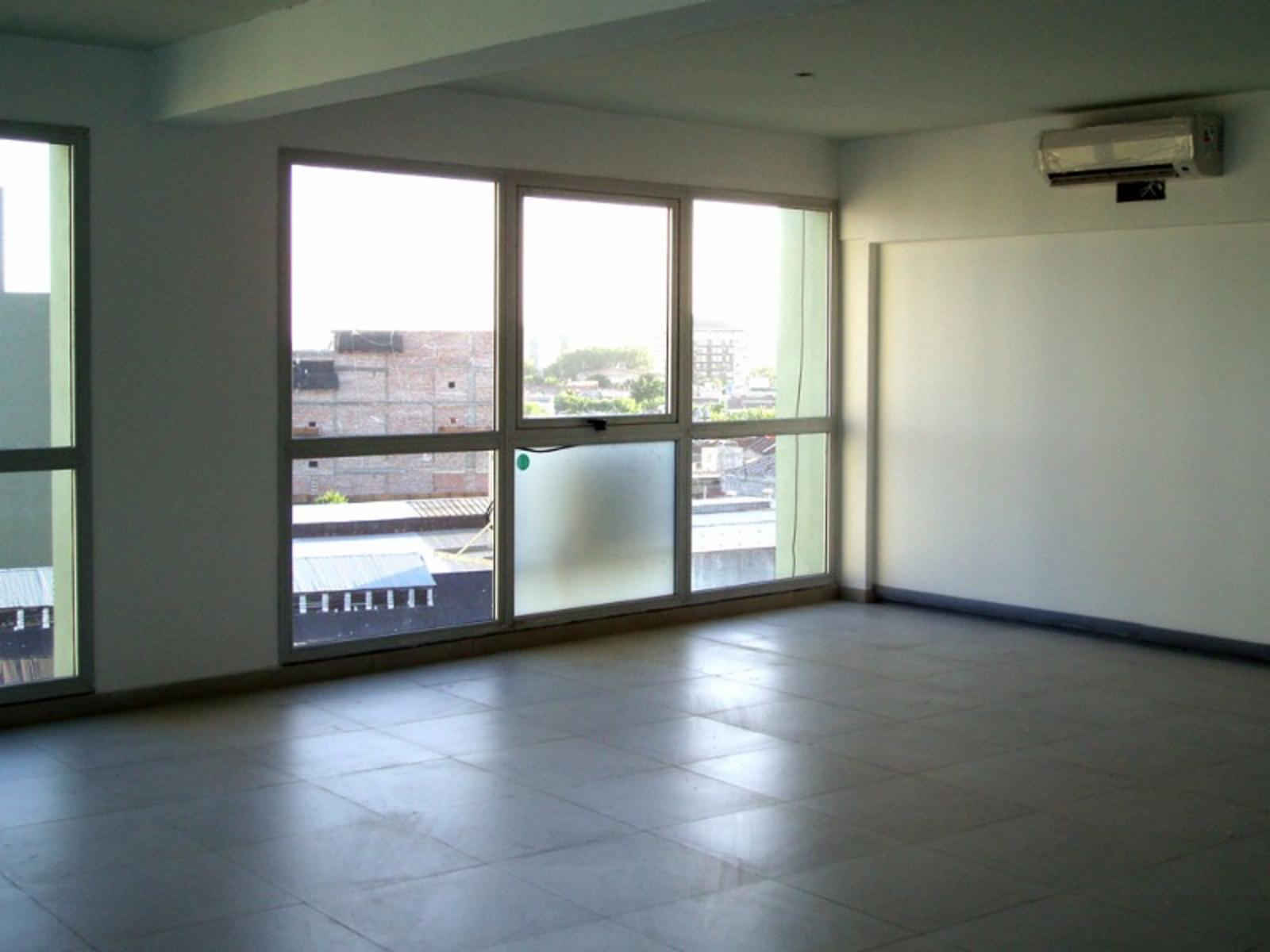 CASEROS, AV. al 3300 · Parque Patricios — foto 11