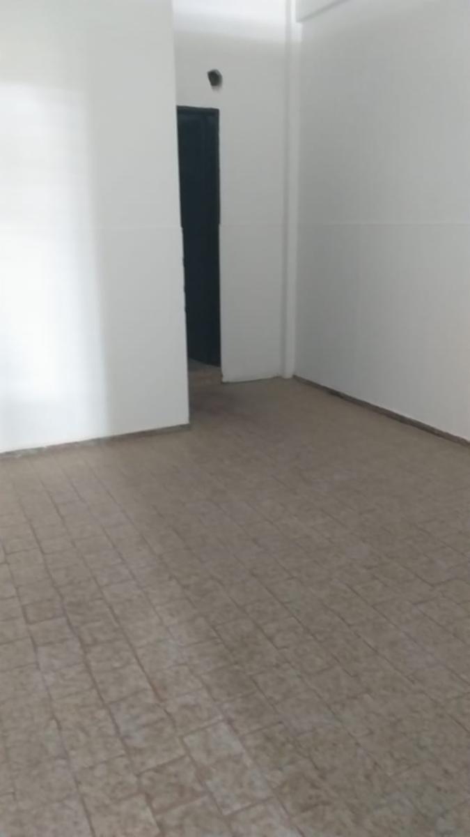 ANDRES BARANDA 1096 · Quilmes — foto 3